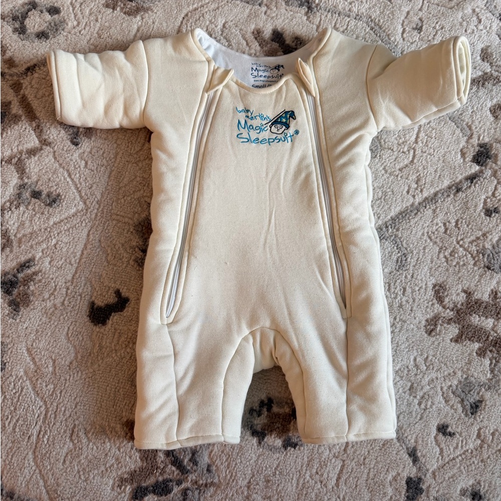 {Bundle 3 for $25!!} bay Merlin’s magic sleep suit
